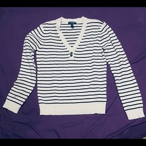 NWOT Lauren W & B stripe long sleeve knit Vneck with twist lock detail @ neck. L